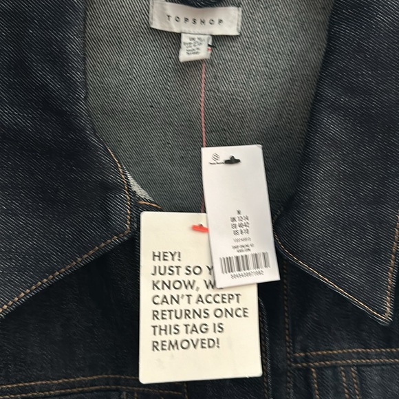 ❤️Topshop Boxy Denim Trucker Jacket❤️ - Picture 2 of 6